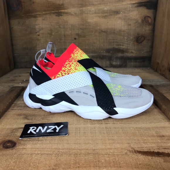 Reebok Other - Reebok DMX Fusion AFF Flyknit